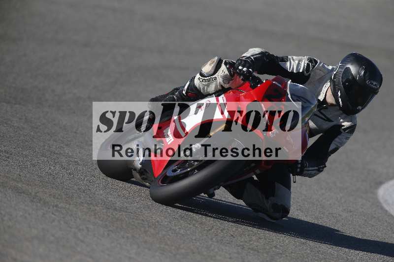 /Archiv-2024/01 26.-28.01.2024 Moto Center Thun Jerez/Gruppe gruen-green/258